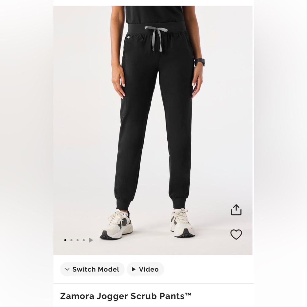 FIGS Zamora Joggers